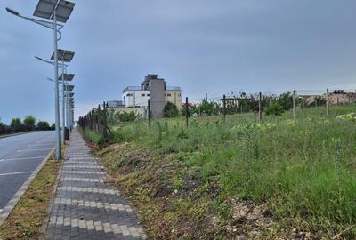 Teren Construcții intravilan de 333 mp, în Est - 3