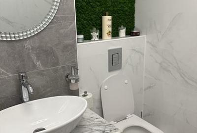 Apartament cu 2 camere decomandat în Torontalului