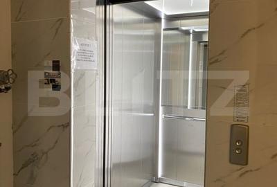 Apartament cu 3 camere în Calea Moldovei