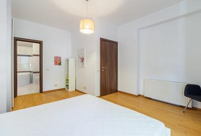 Apartament cu 3 camere decomandat, mobilat în Pajura - 6