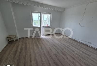 Apartament cu 3 camere decomandat în Central - 7