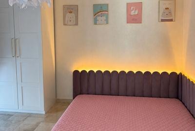 Apartament cu 3 camere decomandat în Palazu Mare - 2