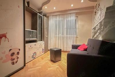 Apartament cu 3 camere decomandat, mobilat în Calea București - 7