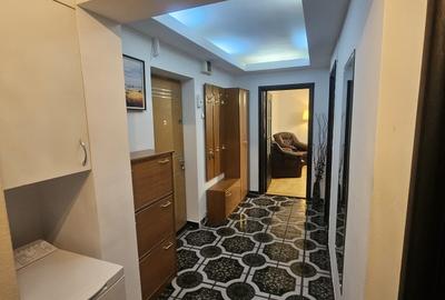 Apartament cu 2 camere decomandat în Muncii