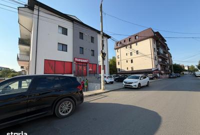 Apartament cu 3 camere decomandat în Dobroești