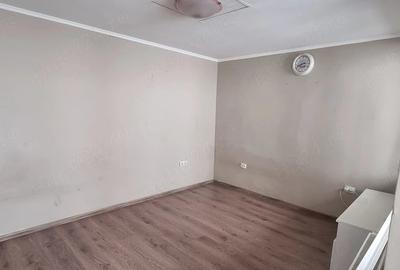 Casă cu Teren 285 Mp în Central