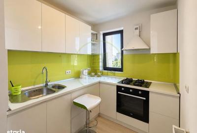 Apartament cu 3 camere semidecomandat, mobilat în Nord