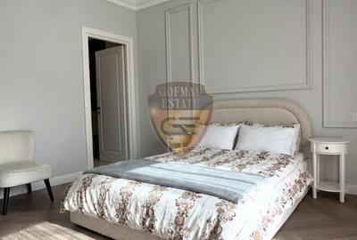 Casă cu 4 camere cu Canalizare în Central