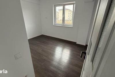 Apartament cu 2 camere decomandat în Exterior Vest