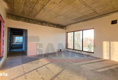 Spațiu comercial, de 435 mp, în Central