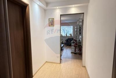 Apartament cu 3 camere semidecomandat, mobilat în Apărătorii Patriei - 13