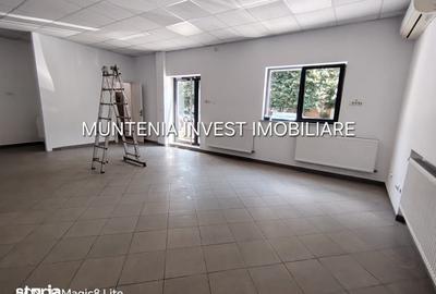 Spațiu comercial, de 45 mp, în Central