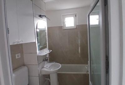 Apartament cu 2 camere decomandat în Precista