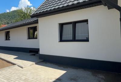 Casă cu 3 camere cu Teren 320 Mp în Orașul Vechi - 1