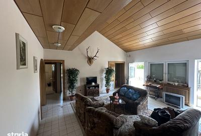 Casă cu 5 camere cu Teren 5000 Mp în Puchenii Mari - 3