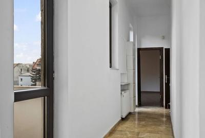 Apartament cu 4 camere decomandat în Dacia - 15