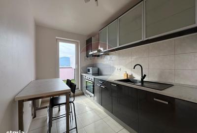 Apartament cu 2 camere, mobilat în Florilor - 7