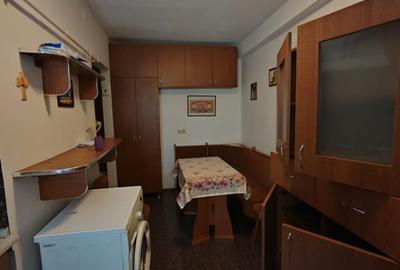 Garsonieră în Sud - 2