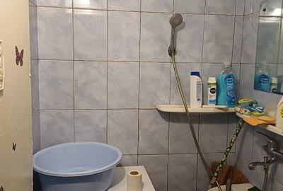 Garsonieră decomandată în Podul de Piatră