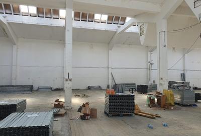 Spațiu industrial, de 1,800 mp, în CET - 13