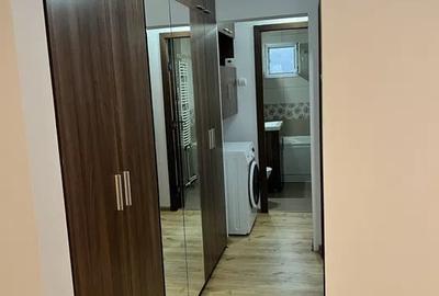 Apartament cu 2 camere, mobilat în Mircea cel Bătrân