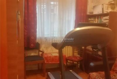 Apartament cu 4 camere decomandat în Bordei - 7