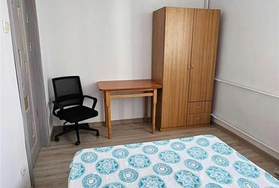 Apartament cu 2 camere semidecomandat în Podu Roș
