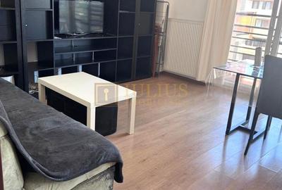 Apartament cu 3 camere decomandat, mobilat în Torontalului
