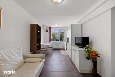 Apartament cu 2 camere, mobilat în Pârneava