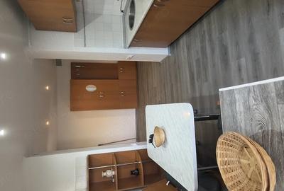 Apartament cu 2 camere decomandat în Girocului - 1