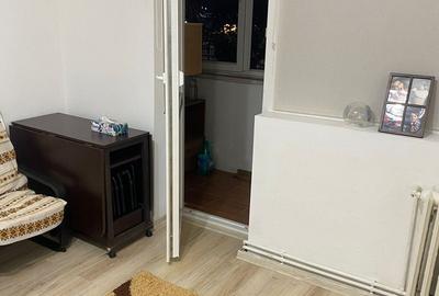Apartament cu 3 camere decomandat în Triaj - 11