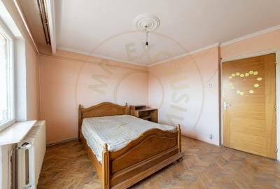 Apartament cu 3 camere decomandat în Găvana - 2