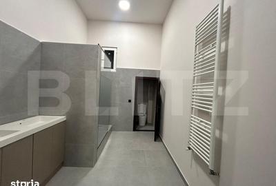 Casă cu 4 camere cu Teren 200 Mp în Central
