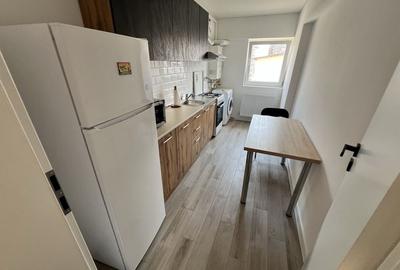 Apartament cu 2 camere decomandat în Titan - 4