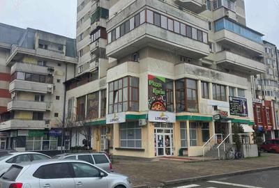Spațiu comercial, de 160 mp, în Ultracentral - 4