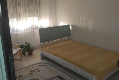 Apartament cu 3 camere decomandat în Micro 5 - 5