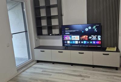 Apartament cu 2 camere decomandat în Sisești