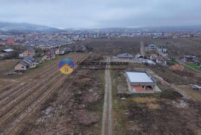 Teren Construcții intravilan de 400 mp, în 1 Mai - 7