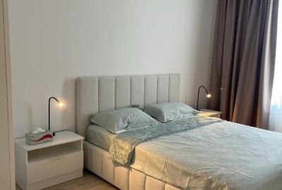 Apartament cu 2 camere semidecomandat în Tei