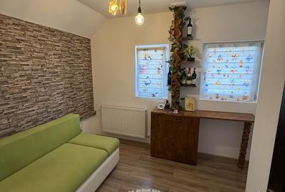 Apartament cu 2 camere decomandat în Central - 3