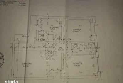 Apartament cu 3 camere decomandat în Micro 5 - 8