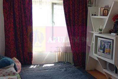 Apartament cu 2 camere semidecomandat în Titan