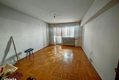 Apartament cu 4 camere decomandat în Obor