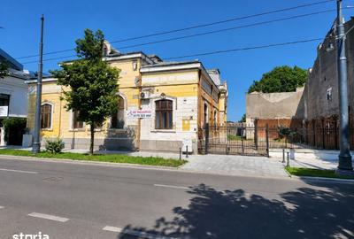 Spațiu comercial, de 500 mp, în Ultracentral