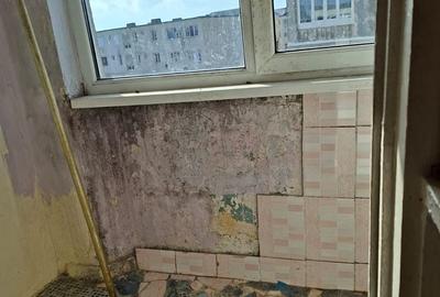 Apartament cu 3 camere semidecomandat în Central - 4