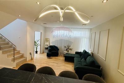 Duplex cu 6 camere cu Garaj în Tunari