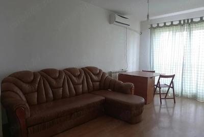 Apartament cu 2 camere decomandat în Tătărași