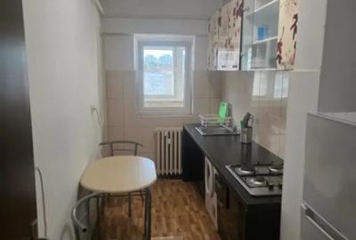 Apartament cu 2 camere decomandat, mobilat în Hala Centrală - 8