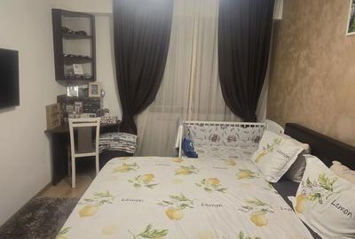 Apartament cu 3 camere decomandat în Berceni - 1