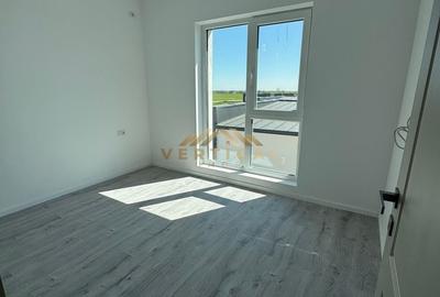 Casă cu 4 camere cu Teren 323 Mp în Vidra